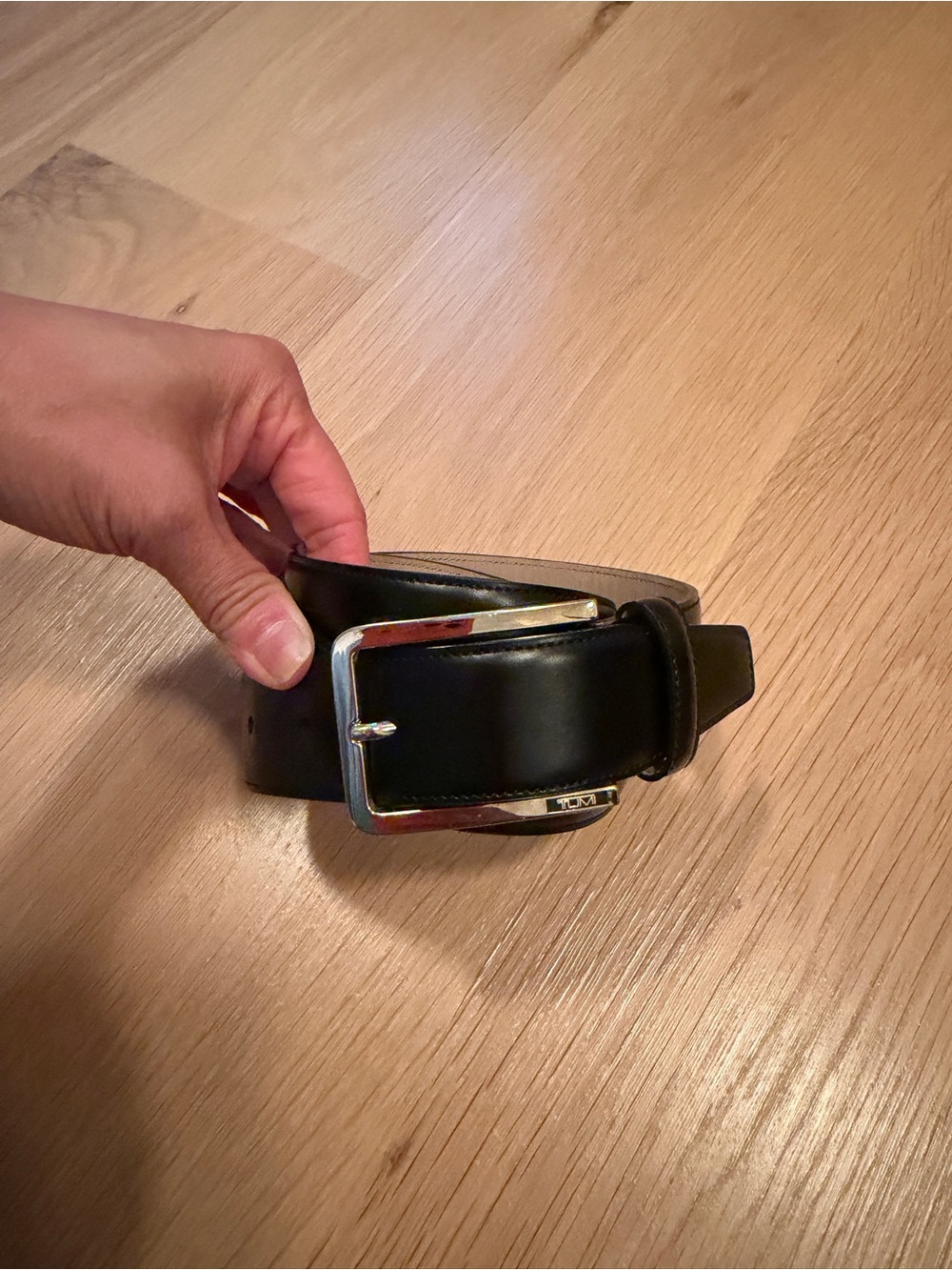 Men's Size 34 Black Tumi Leather Belt with Silver Buckle